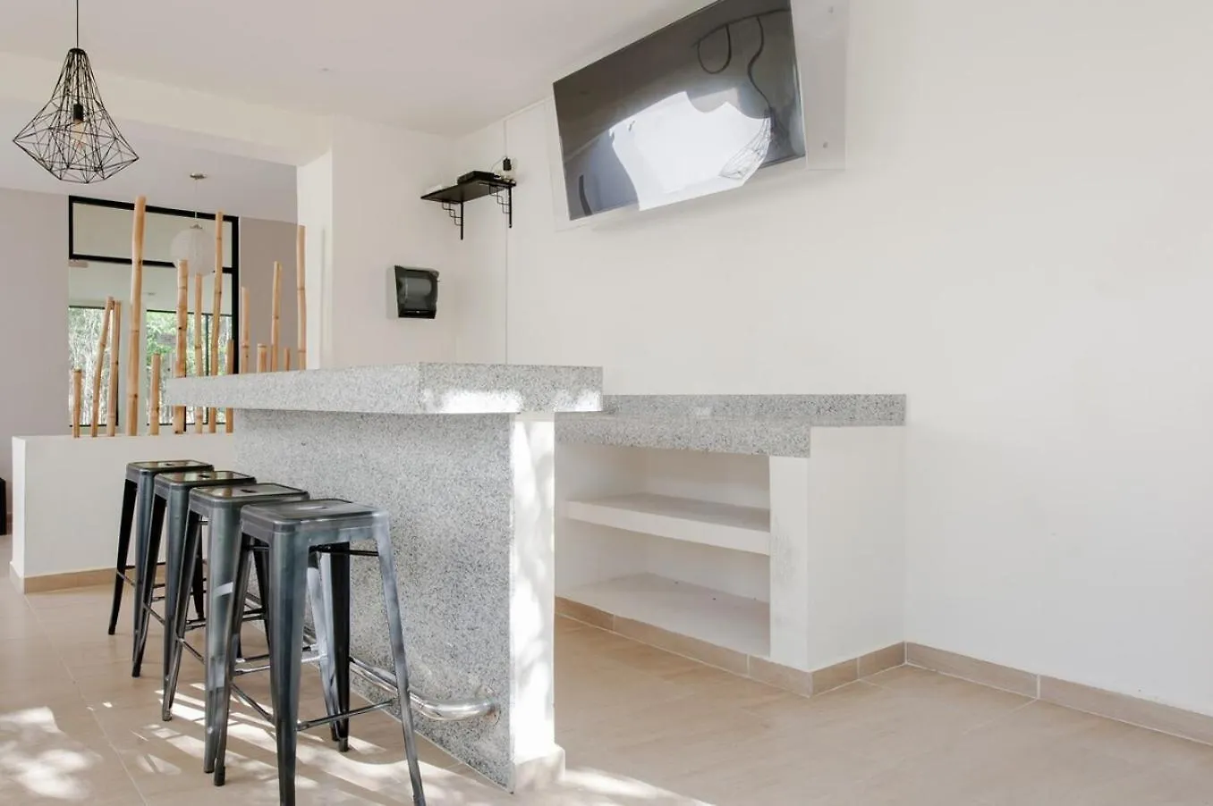 Workation Paradise Gated, Wifi 500Mb, Gym, Pool Playa del Carmen 0*,  Mexico